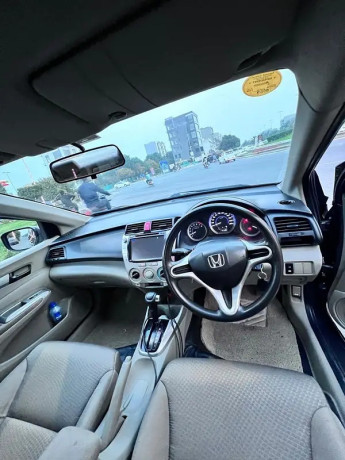 honda-city-13-i-vtec-2015-big-11