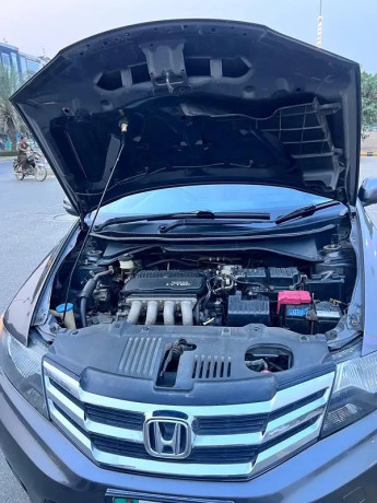 honda-city-13-i-vtec-2015-big-12