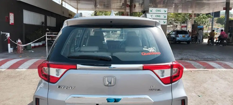 honda-br-v-2021-registered-dec-2021-big-3