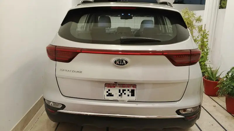 kia-sportage-fwd-2021-big-3