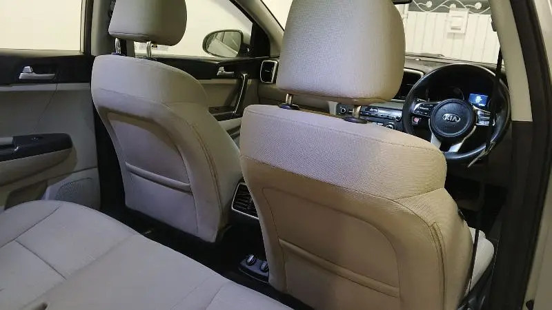 kia-sportage-fwd-2021-big-7