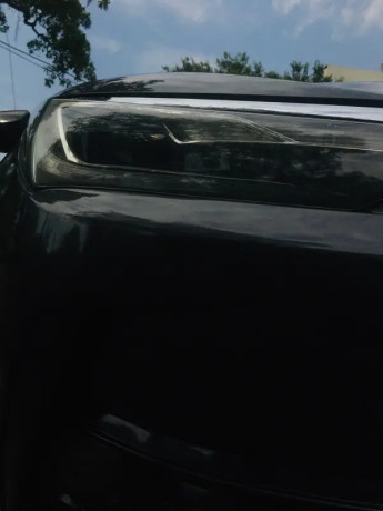 toyota-corolla-altis-16-x-cvt-i-big-4