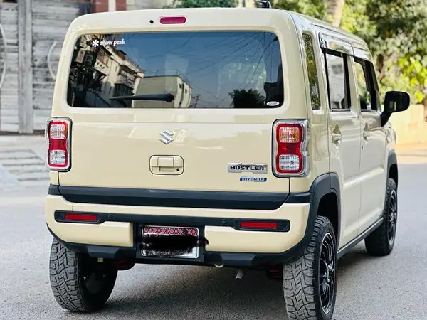 suzuki-hustler-2021-big-4