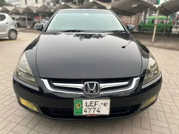 honda-accord-15l-vtec-turbo-big-2