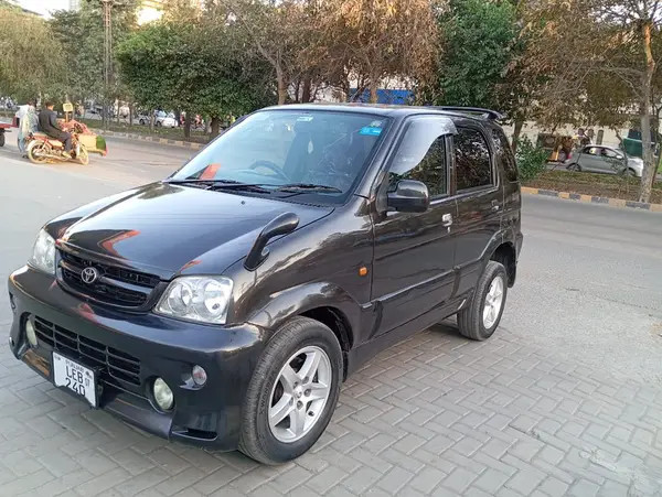 daihatsu-terios-kid-2005-big-0