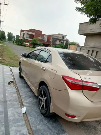 toyota-altis-grande-2014-big-7