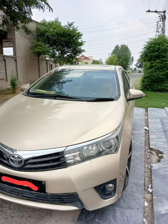 toyota-altis-grande-2014-big-1