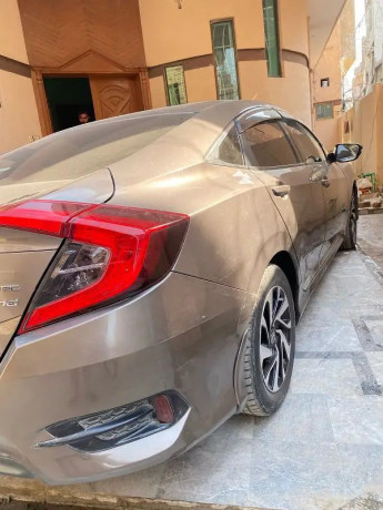 honda-civic-oriel-big-2