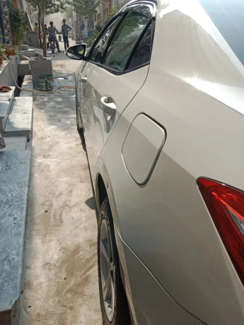 toyota-corolla-xli-2015-big-6