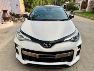 toyota-c-hr-s-gr-package-2020-c-hr-s-2020