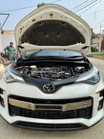 toyota-c-hr-s-gr-package-2020-c-hr-s-2020-big-7