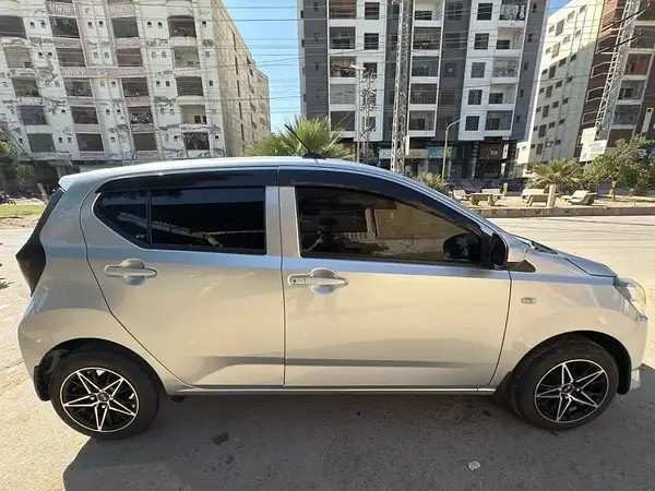 daihatsu-mira-2024-big-1