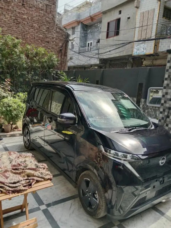 nissan-sakura-2023-big-0