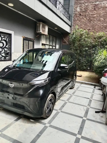 nissan-sakura-2023-big-1