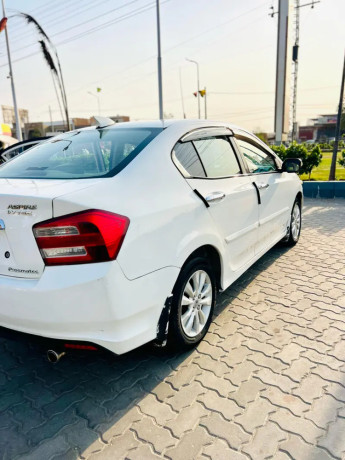 honda-city-aspire15-2019-big-4