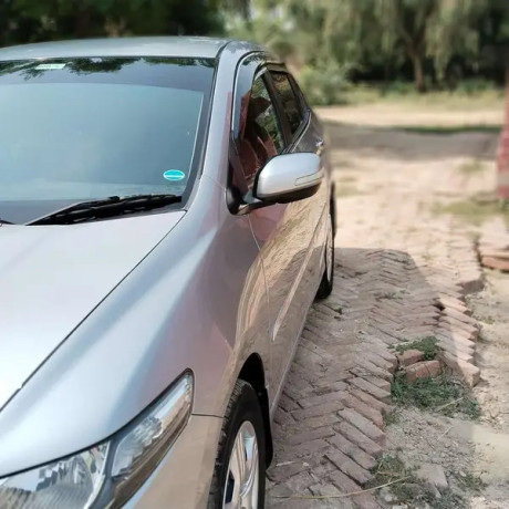 honda-city-13-i-vtec-2017-big-0