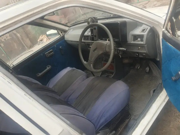 suzuki-mehran-1990-big-5