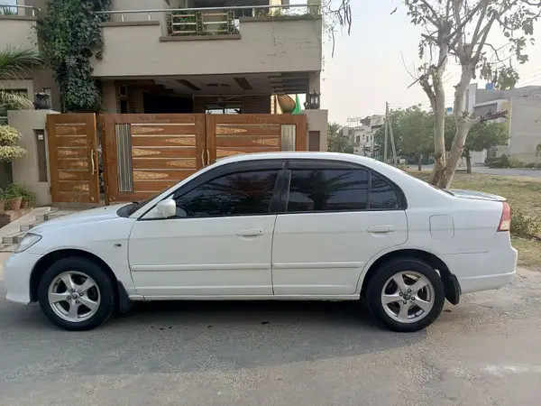 honda-civic-oriel-big-2