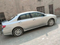 toyota-corolla-gli-2011-small-3