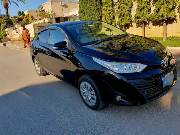 toyota-yaris-2023-big-3