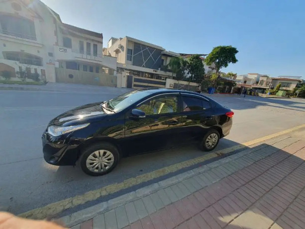toyota-yaris-2023-big-2