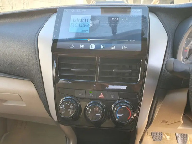 toyota-yaris-2023-big-6