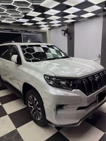 toyota-land-cruiser-zx-gasoline-35l-big-0