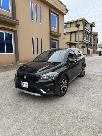 suzuki-s-cross-big-1