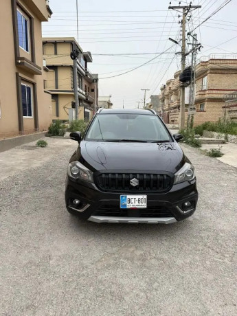 suzuki-s-cross-big-2