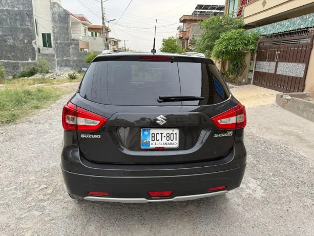 suzuki-s-cross-big-5