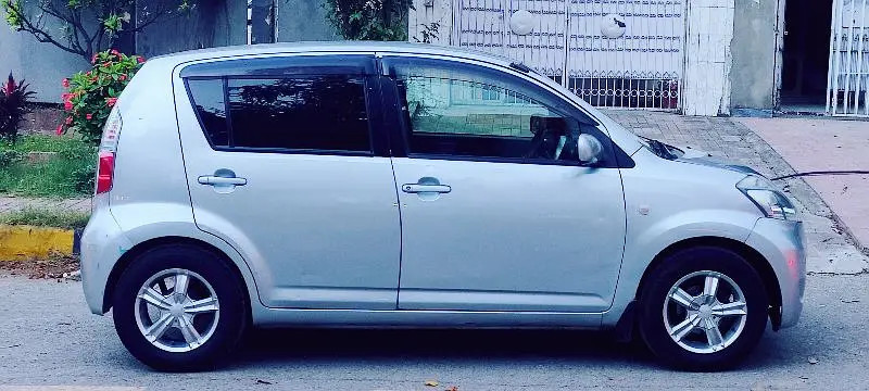 toyota-passo-20082012-big-1