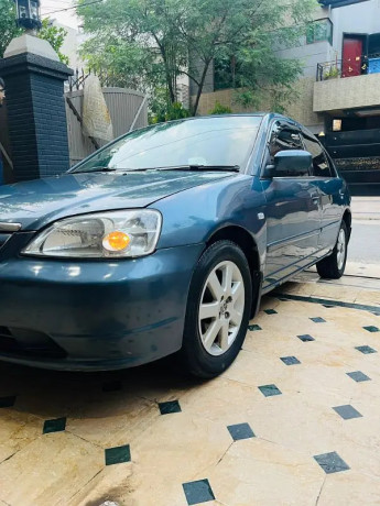 honda-civic-oriel-big-0