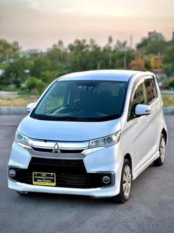 mitsubishi-ek-custom-2015-big-4