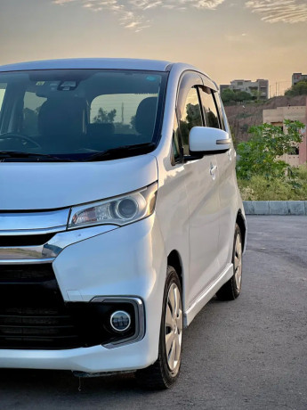 mitsubishi-ek-custom-2015-big-2
