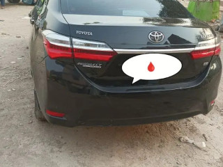 toyota-corolla-altis-x-manual-16