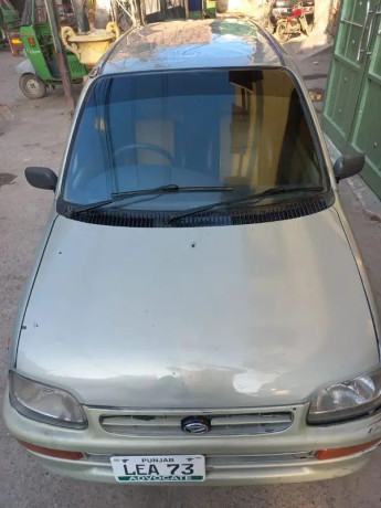 daihatsu-cuore-2008-big-1