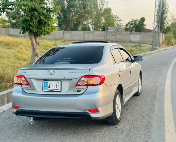 toyota-altis-big-6