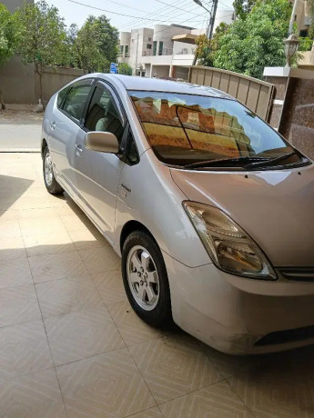 toyota-prius-2007-big-2
