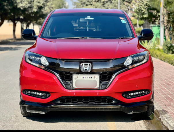 honda-vezel-rs-sensing-2016-big-0