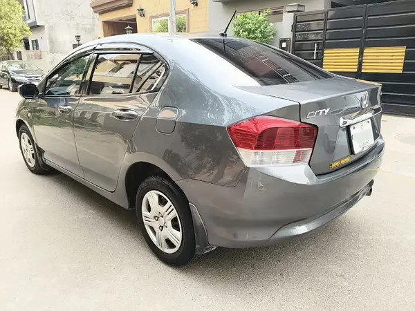 honda-city-15l-aspire-cvt-big-1
