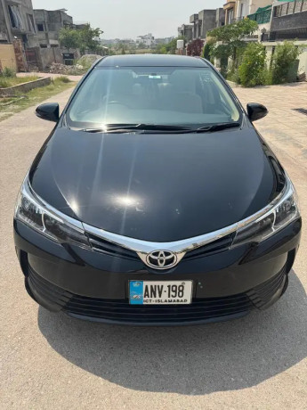 toyota-corolla-altis-automatic-16-2019-big-0