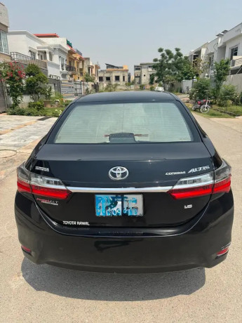 toyota-corolla-altis-automatic-16-2019-big-4