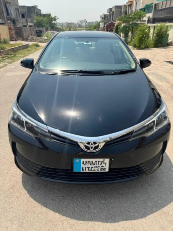 toyota-corolla-altis-automatic-16-2019-big-1