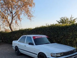 toyota-cressida-1990