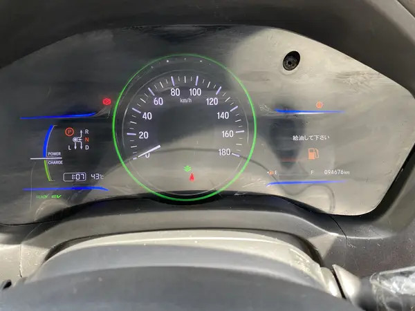 honda-vezel-z-orange-room-b2b-original-2014-model-2015-registered-big-5