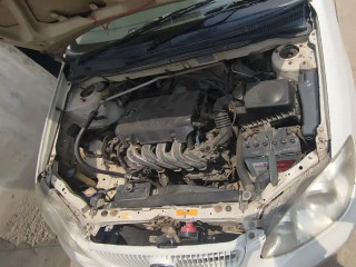 toyota-corolla-gli-2005