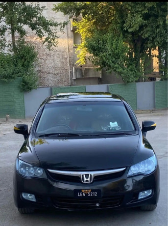 honda-civic-oriel-big-0
