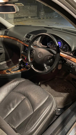 mercedes-e-class-e200-big-6