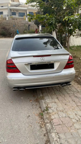 mercedes-e-class-e200-big-4