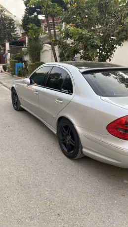 mercedes-e-class-e200-big-3